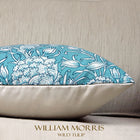 ウィリアムモリス クッションカバー ワイルドチューリップ Wild Tulip ブルー 45X45cm